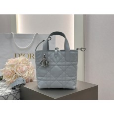 디올 뚜쥬르 버티컬 토트백 스카이 16*18*12