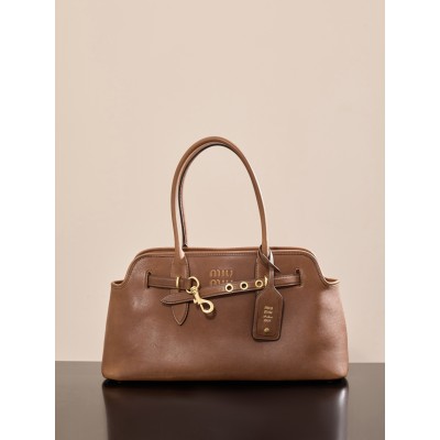 미우 미우 아방뛰르 나파 가죽 백 오크 44*22.5*14.5 1680