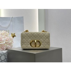 디올 카로 베이지 20*12*7