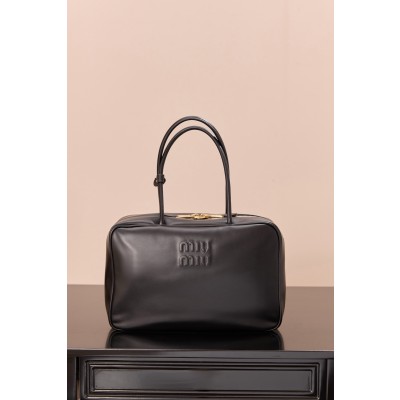 미우미우 라지 가죽 보 백 블랙 34*24*10 1300