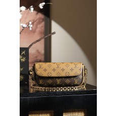 루이비통 월릿 온 체인 아이비 M26587 23.5*12*4.3   880