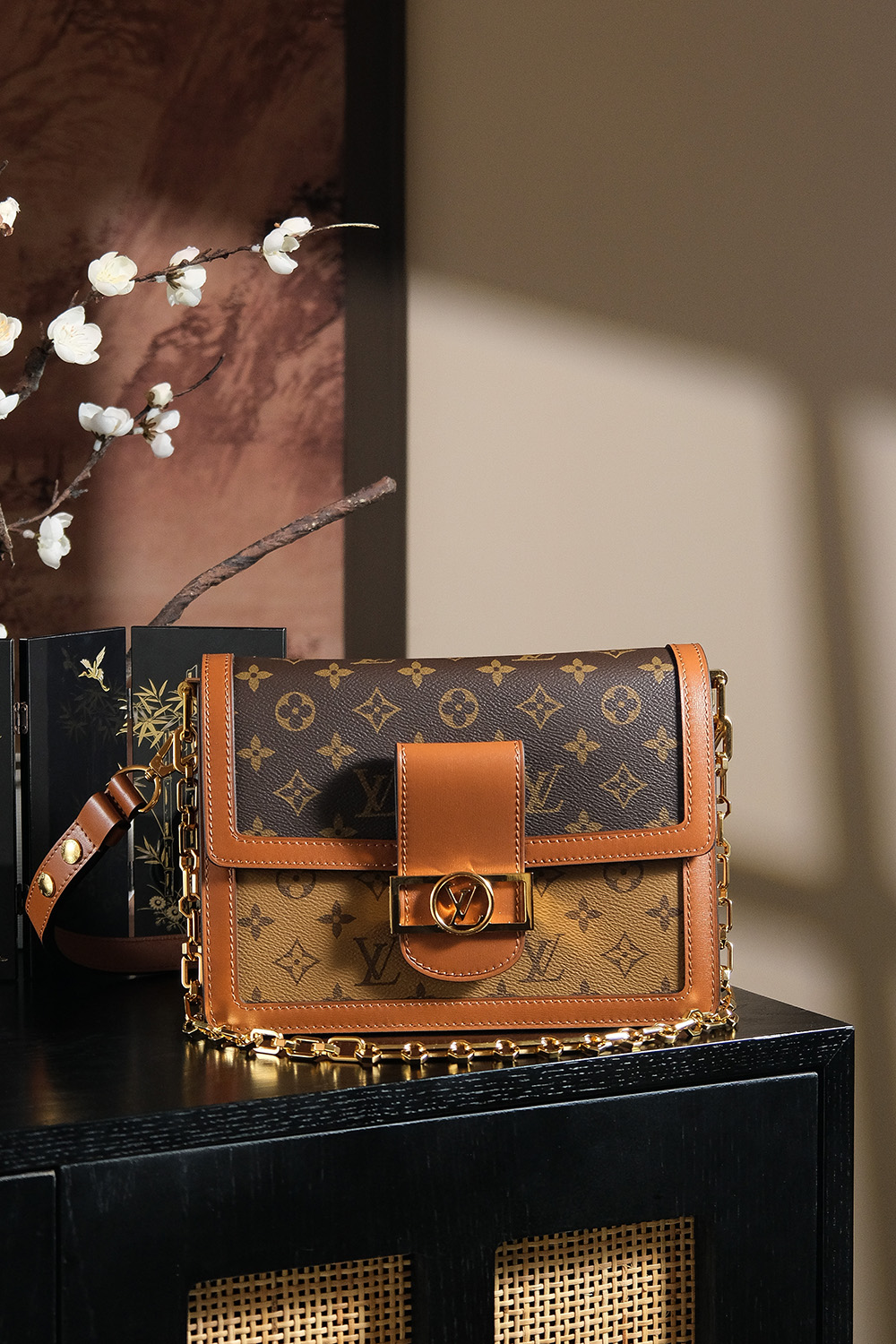 루이비통 도핀 MM M45958 25*17*10.5  1480