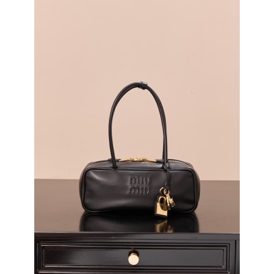 미우미우 스몰 보 레더 토트백 블랙 28*11.5*8 1050