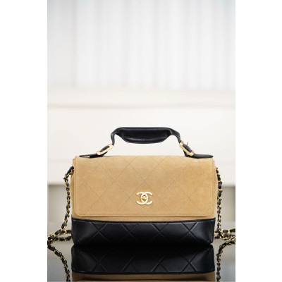 샤넬 핸들 장식의 라지 플랩 백  29*18*8