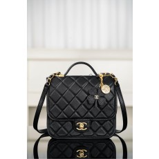 샤넬 스몰 백팩 그레인드 카프스킨  골드 메탈 블랙  22x19.5x7