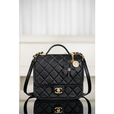 샤넬 스몰 백팩 그레인드 카프스킨  골드 메탈 블랙  22x19.5x7