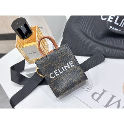 셀린느 마이크로 버티컬 카바스백 101492 7*8*3  399