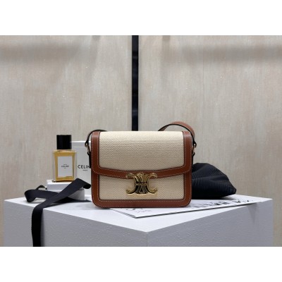 셀린느 트리옹프 백 텍스타일 카프스킨 틴 188882 18.5*13.5*7  950