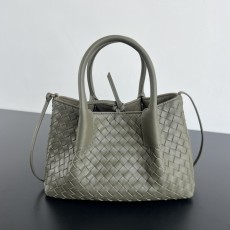 보테가 피나코테카백 15x24x12 