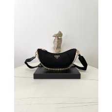 프라다 리나일론 숄더백 블랙 1BH222 100-70*55*40 