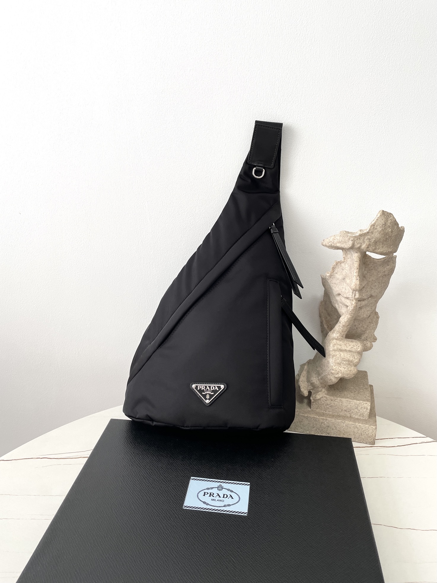 프라다 리나일론 가죽 숄더 스트랩 백팩2VZ092 37*26.5*10 630