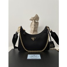 프라다 2005 리나일론 숄더백 금장 블랙 1BH204 23*17*6  