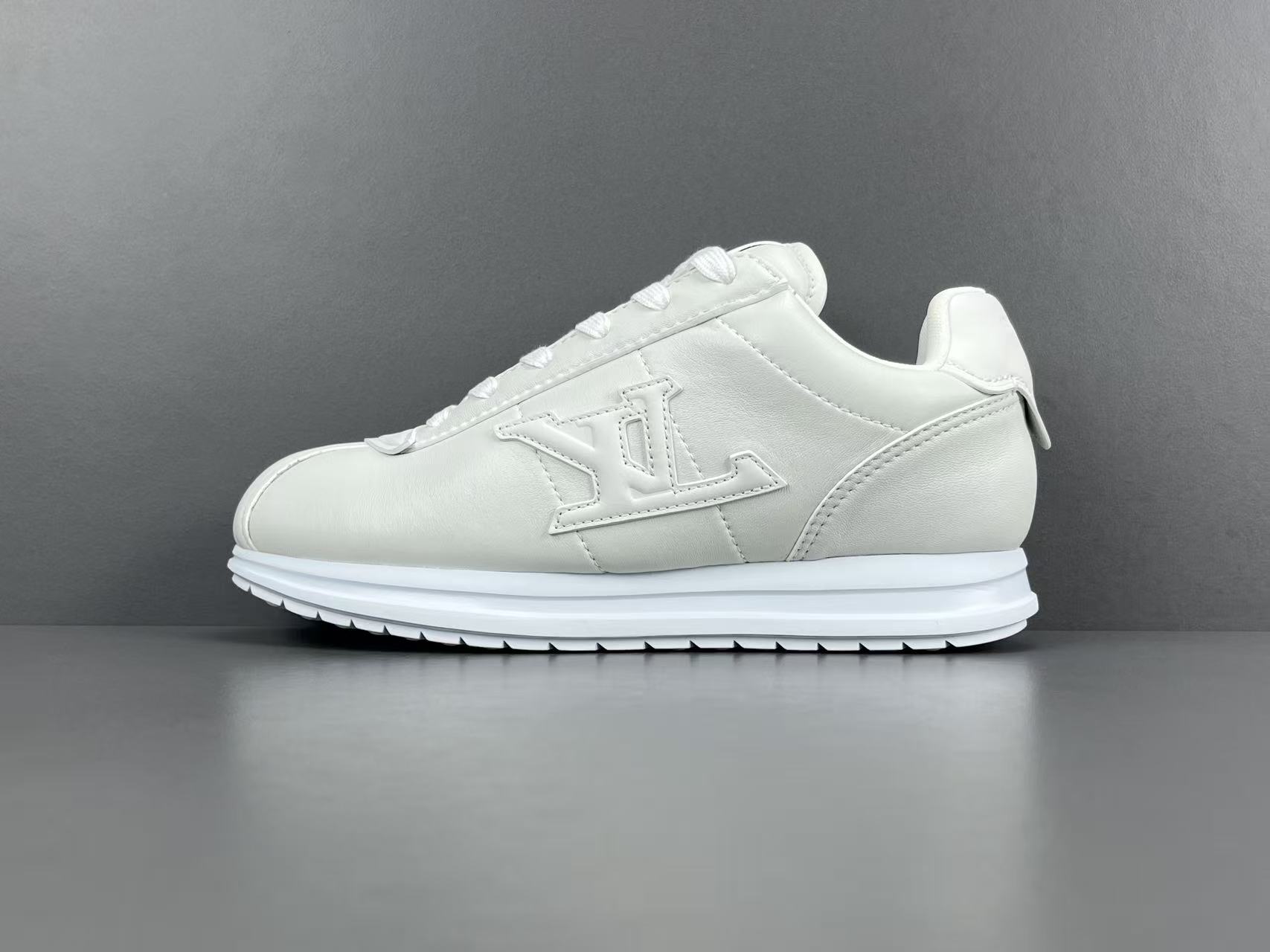 루이비통 LV 버터소프트 화이트 1AIKDG