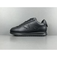 루이비통 LV 버터소프트 스니커즈 블랙 1AIKEF