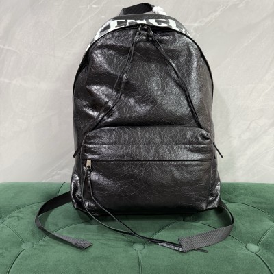 발렌시아가 에디터 백팩 블랙 35*45*15