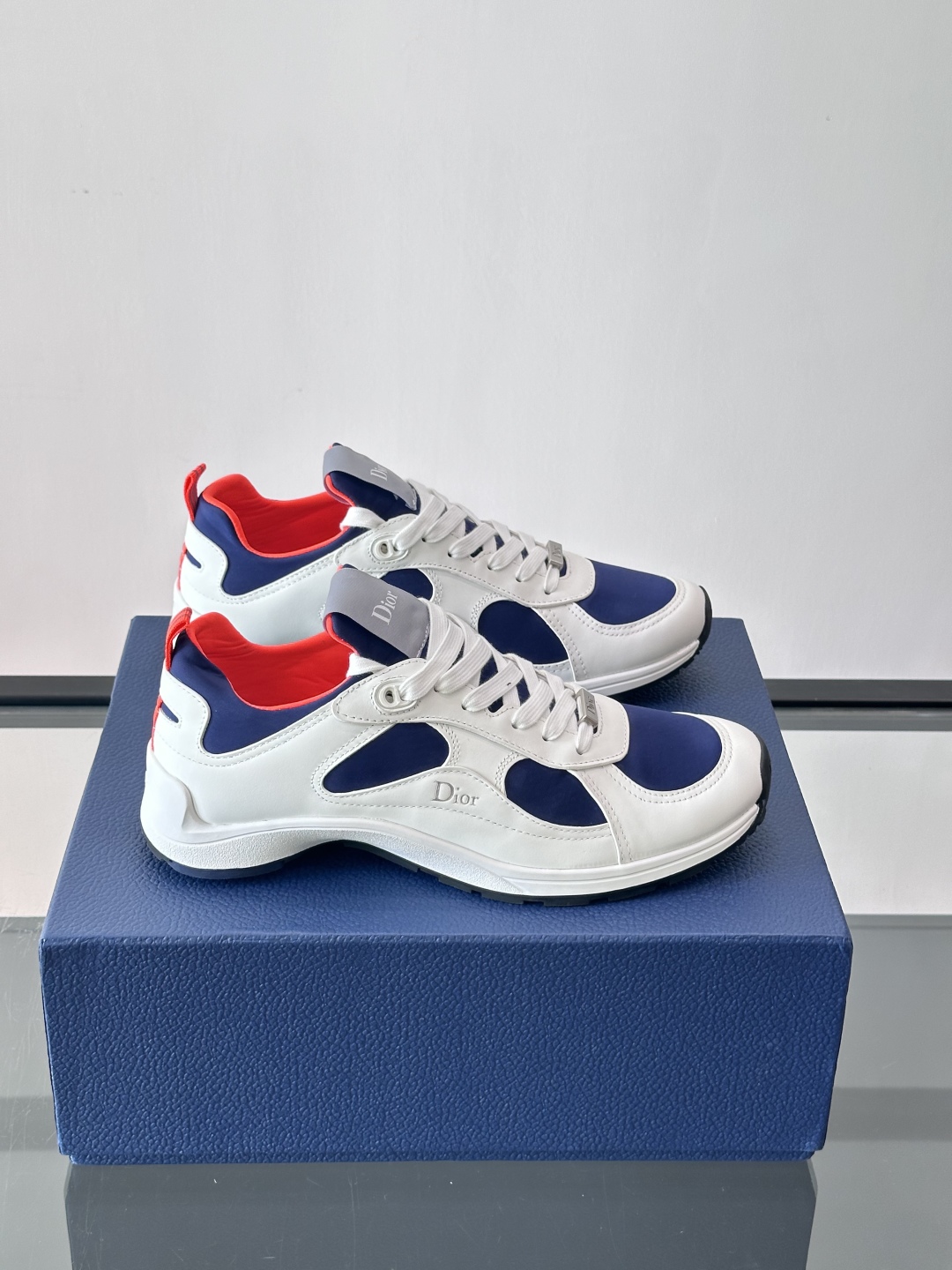 디올 조나단 앤더슨 스니커즈 