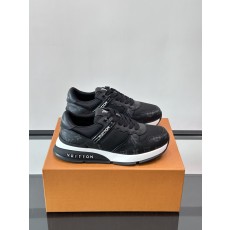 루이비통 런어웨이 맥시 스니커즈 