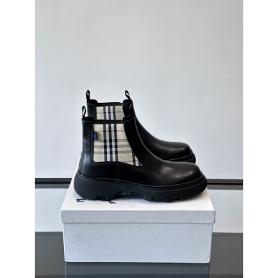 버버리 남성 체크 첼시 부츠