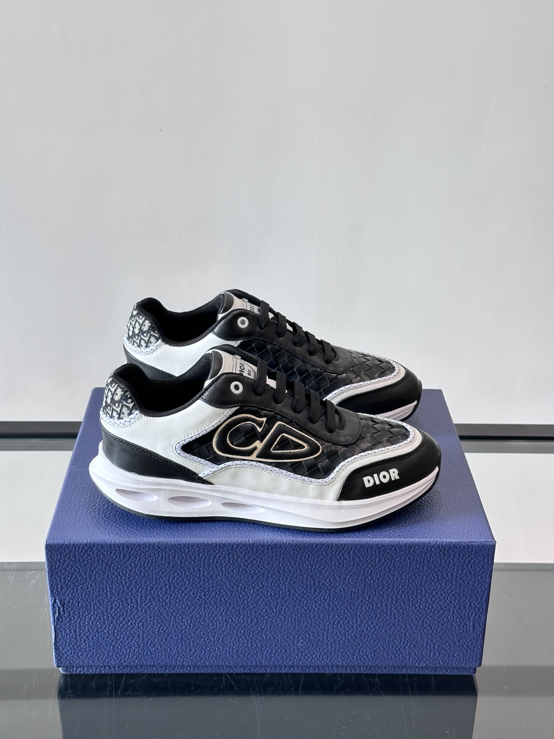 디올 B30 CD 스니커즈 