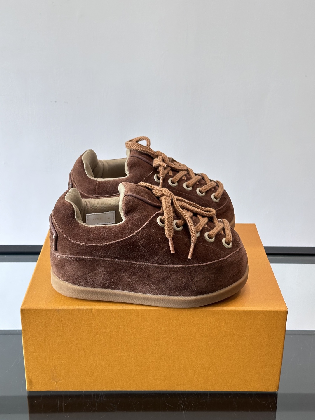 루이비통 예티 스니커즈 