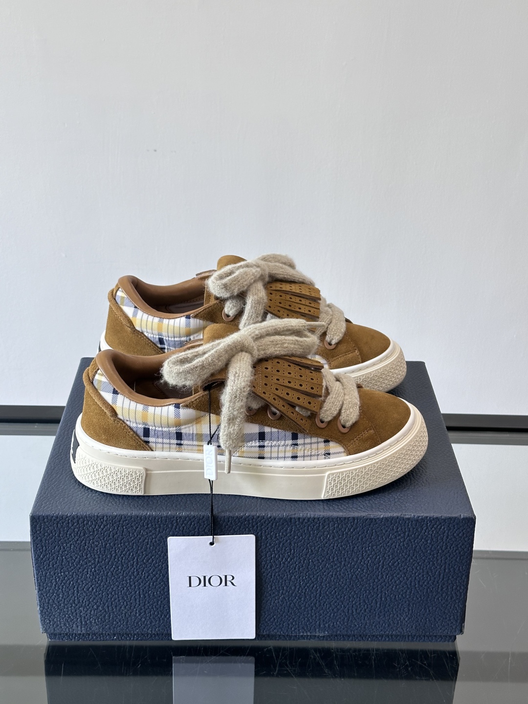 디올 B33 오블리크 스니커즈 