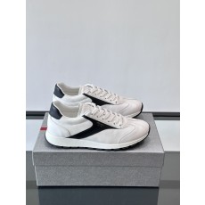 프라다 스니커즈 