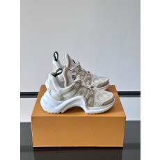 루이비통 아치라이트 