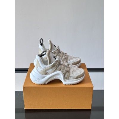 루이비통 아치라이트 