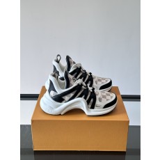 루이비통 아치라이트 