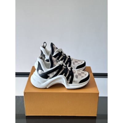 루이비통 아치라이트 