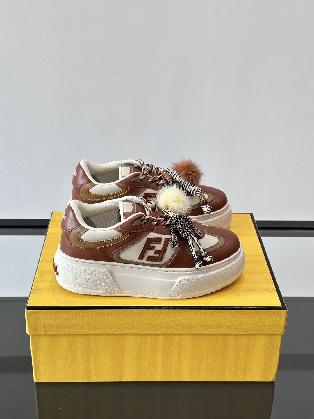 펜디 매치 가죽 브라운 스니커즈 