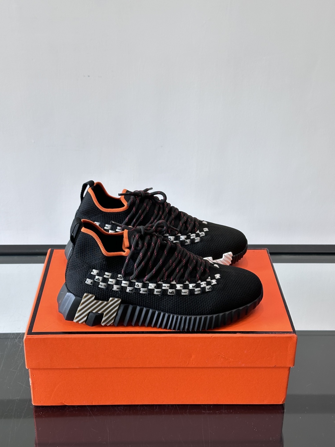 에르메스 플렉스 스니커즈 블랙 