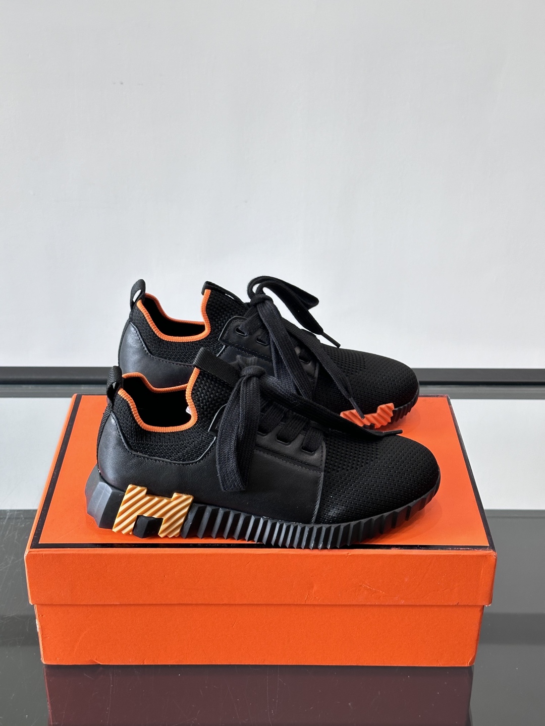 에르메스 디파트 스니커즈 카프스킨 블랑 