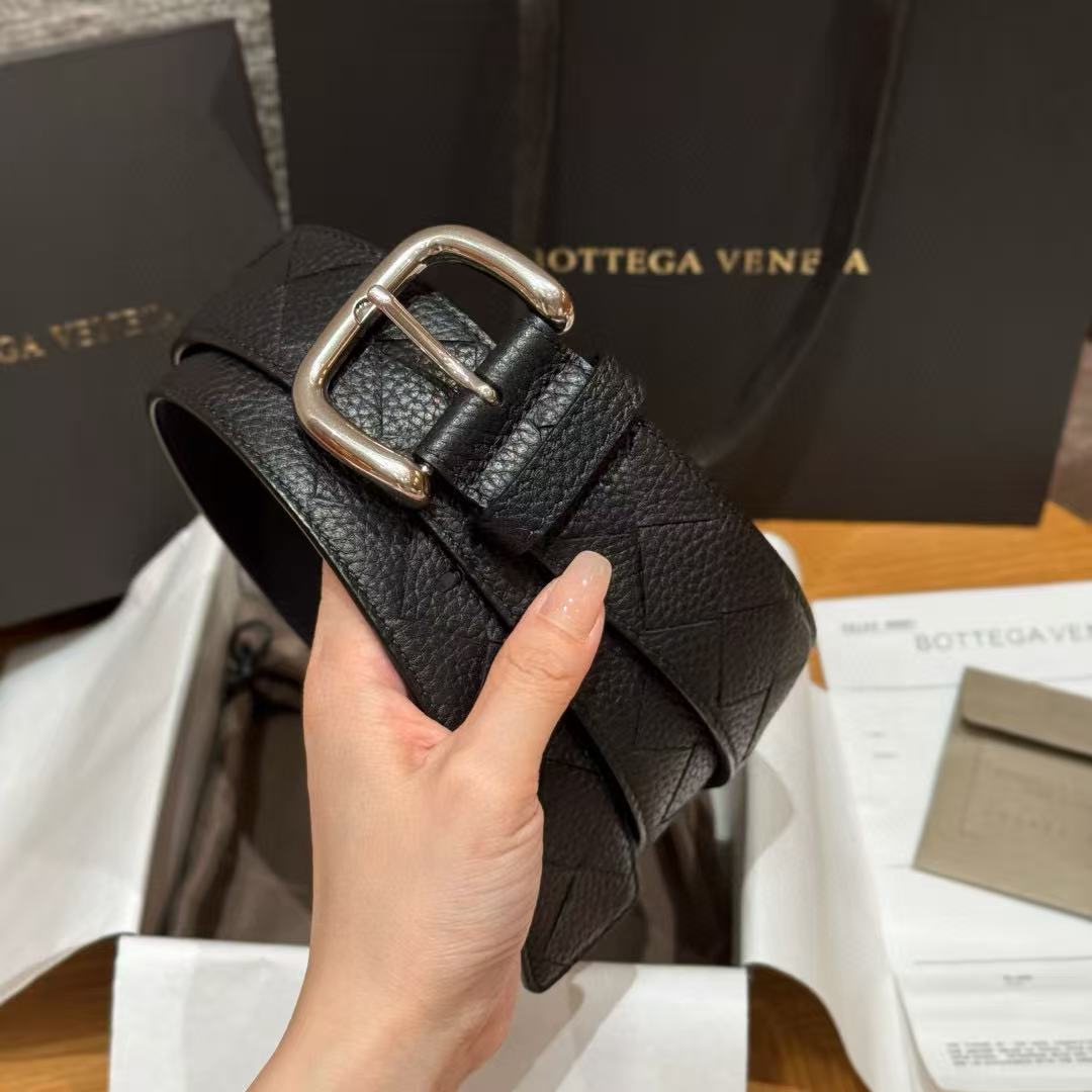 보테가 인트레치아토 토뤼옹 벨트 블랙