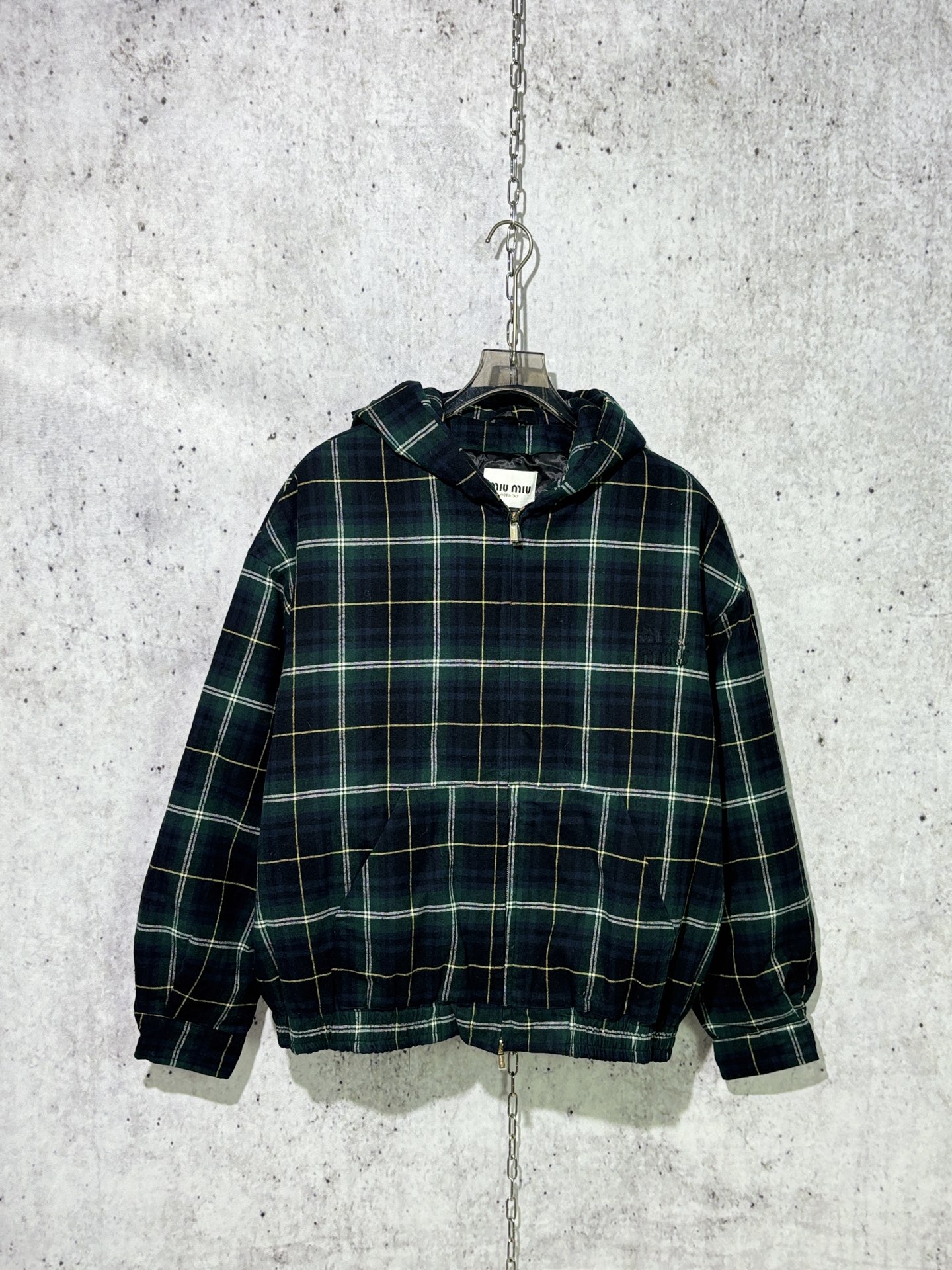 미우미우  체크 후드 자켓 그린