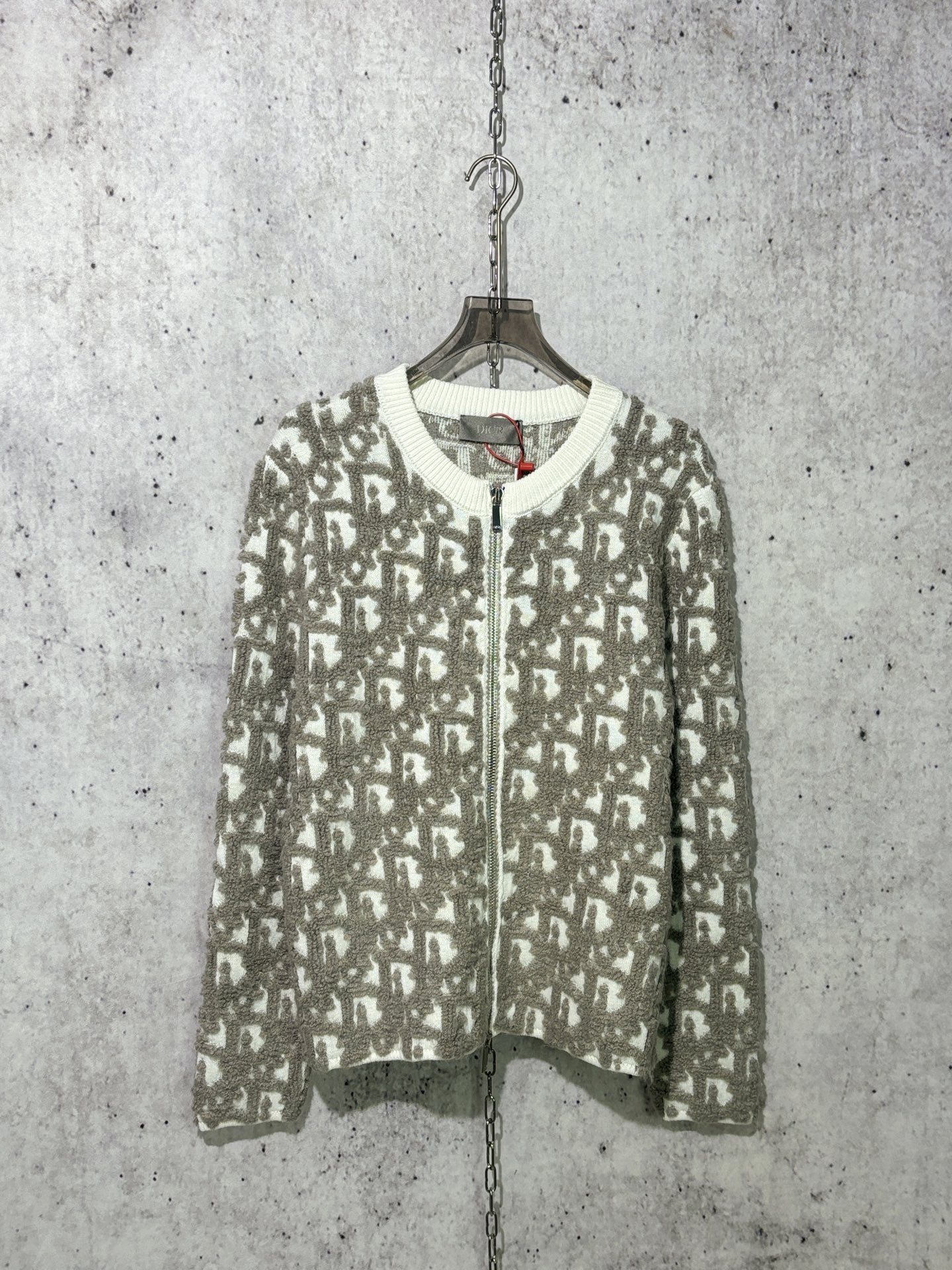 디올  오블리크 울오버 자카드 지퍼 니트