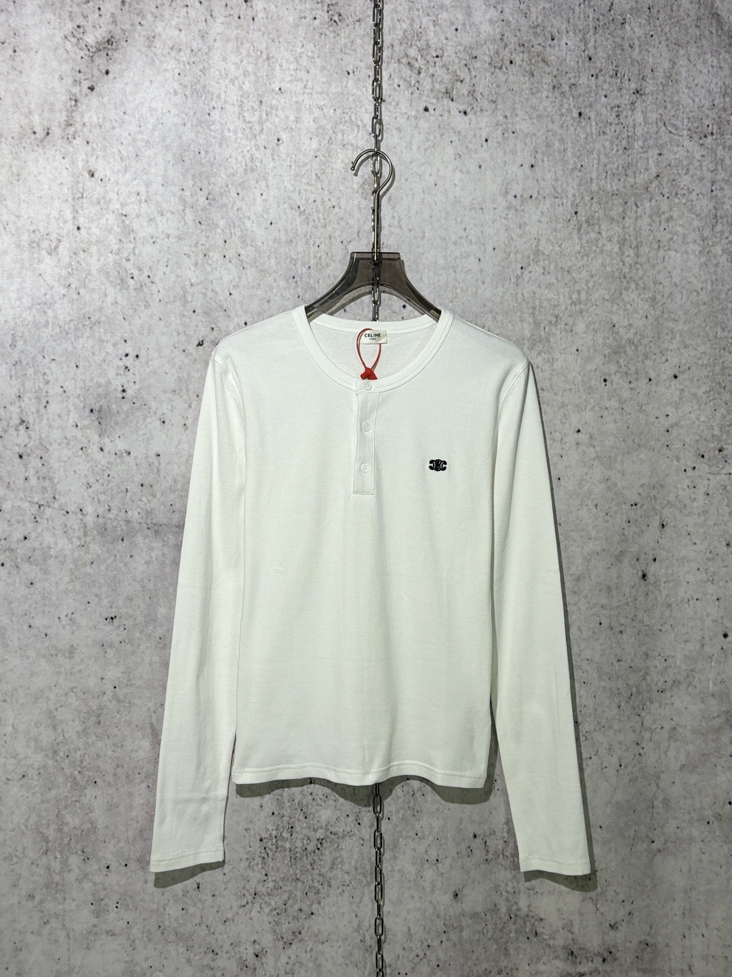 셀린느 트리옹프 3버튼 롱슬리브 화이트