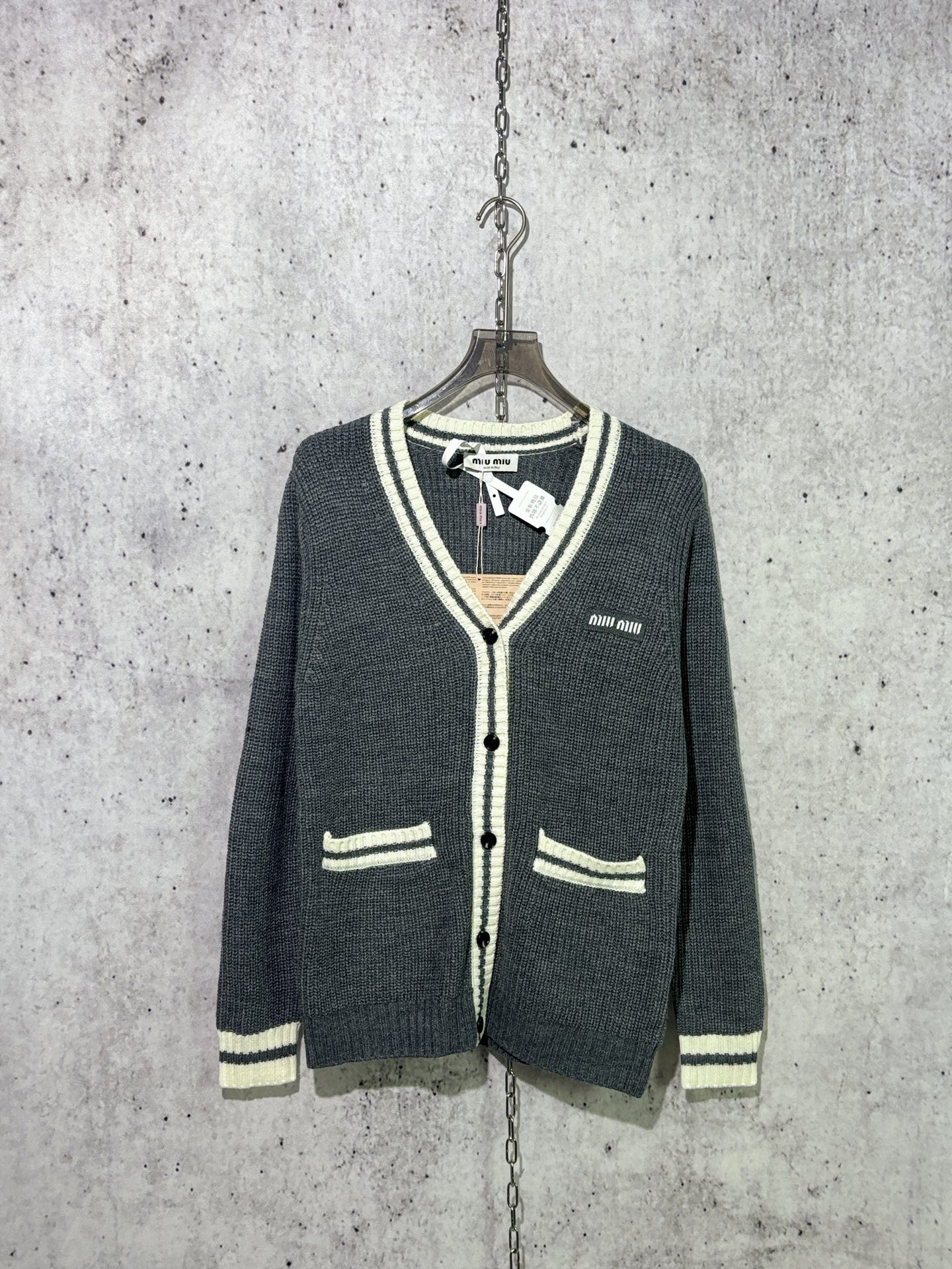 미우미우 울 캐시미어 가디건  그레이
