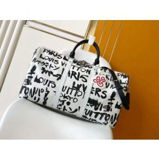 루이비통 킵올 반둘리에 50 블랙 화이트