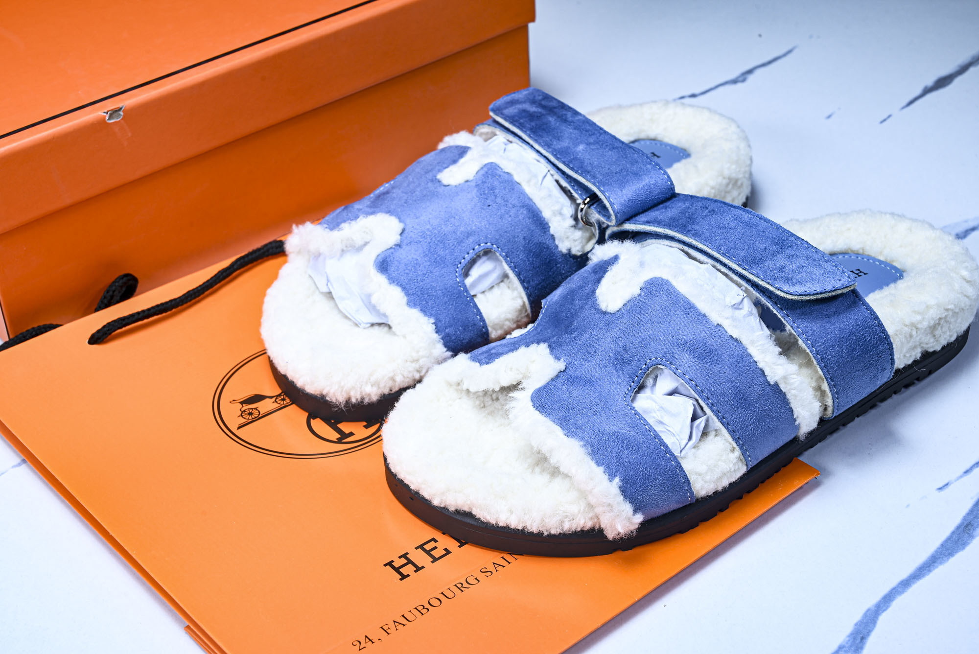 에르메스 시프레 시어링 샌들 블루