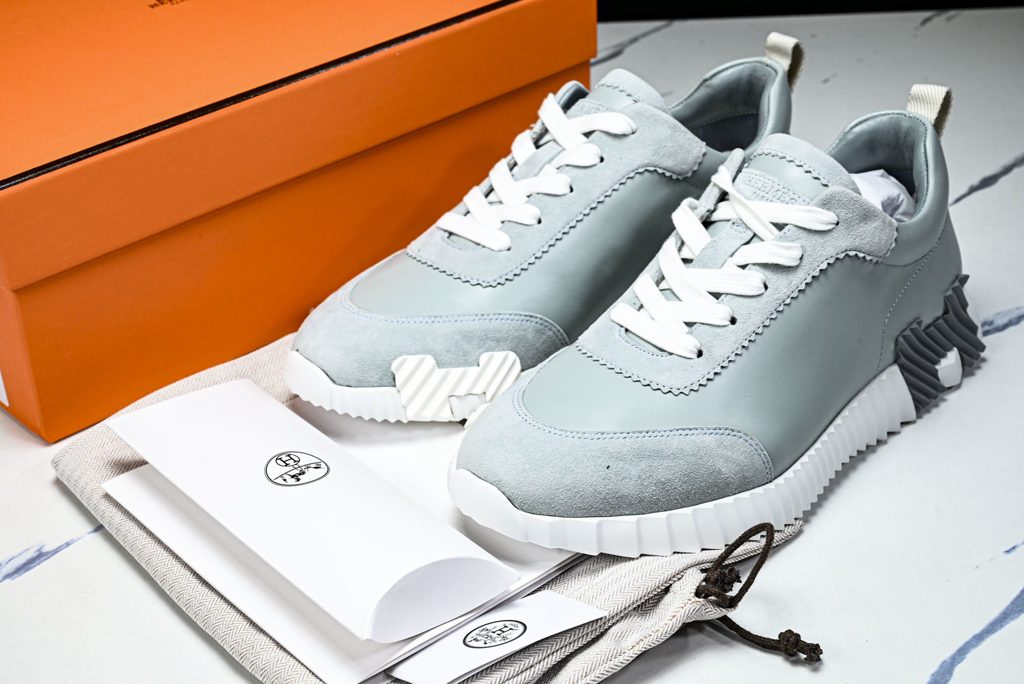 에르메스 바운싱 스니커즈 고트스킨 스웨이드 그레이