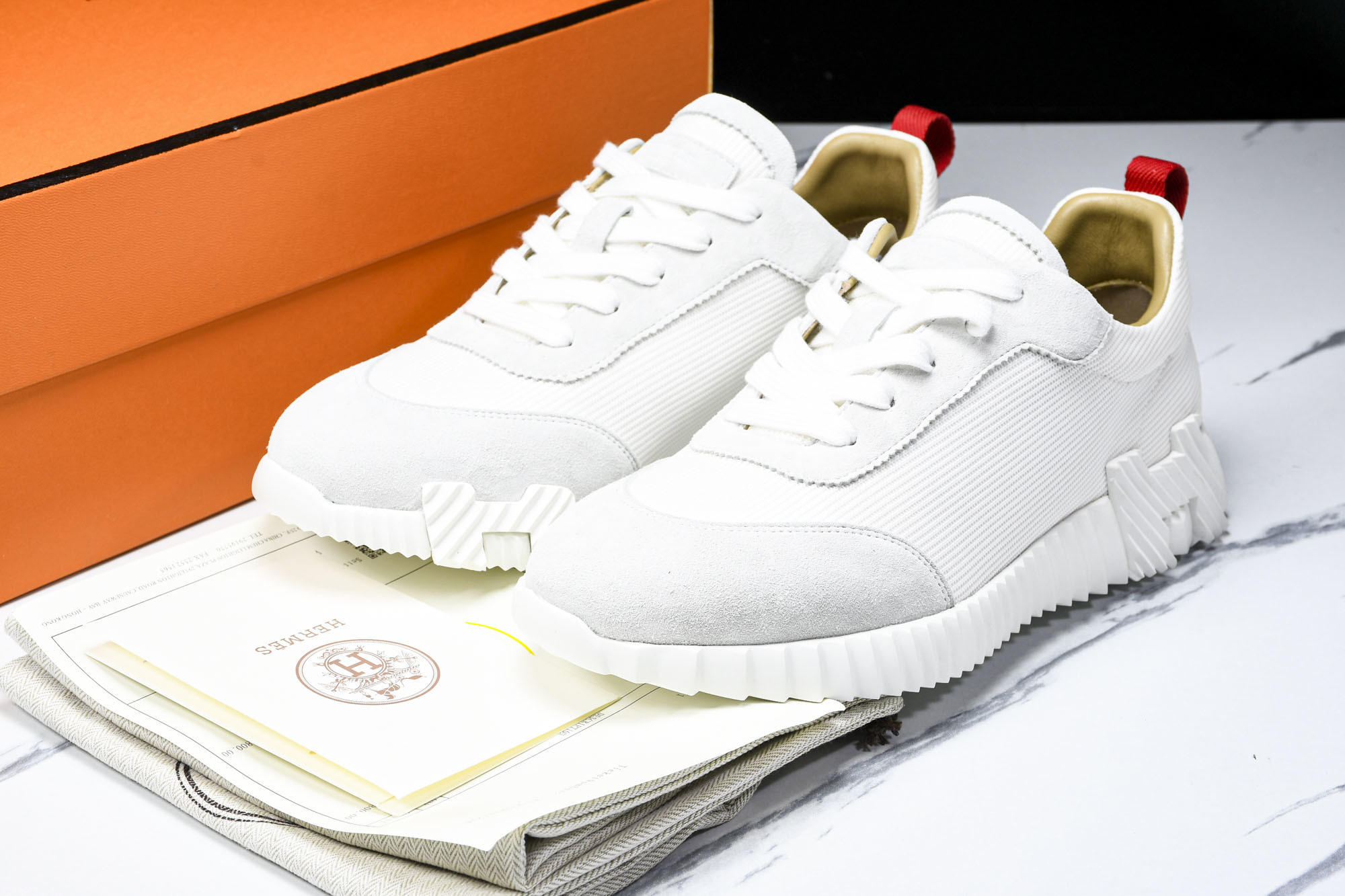 [XP] 에르메스 바운싱 스니커즈 그래픽 메쉬 스웨이드 고트스킨 화이트