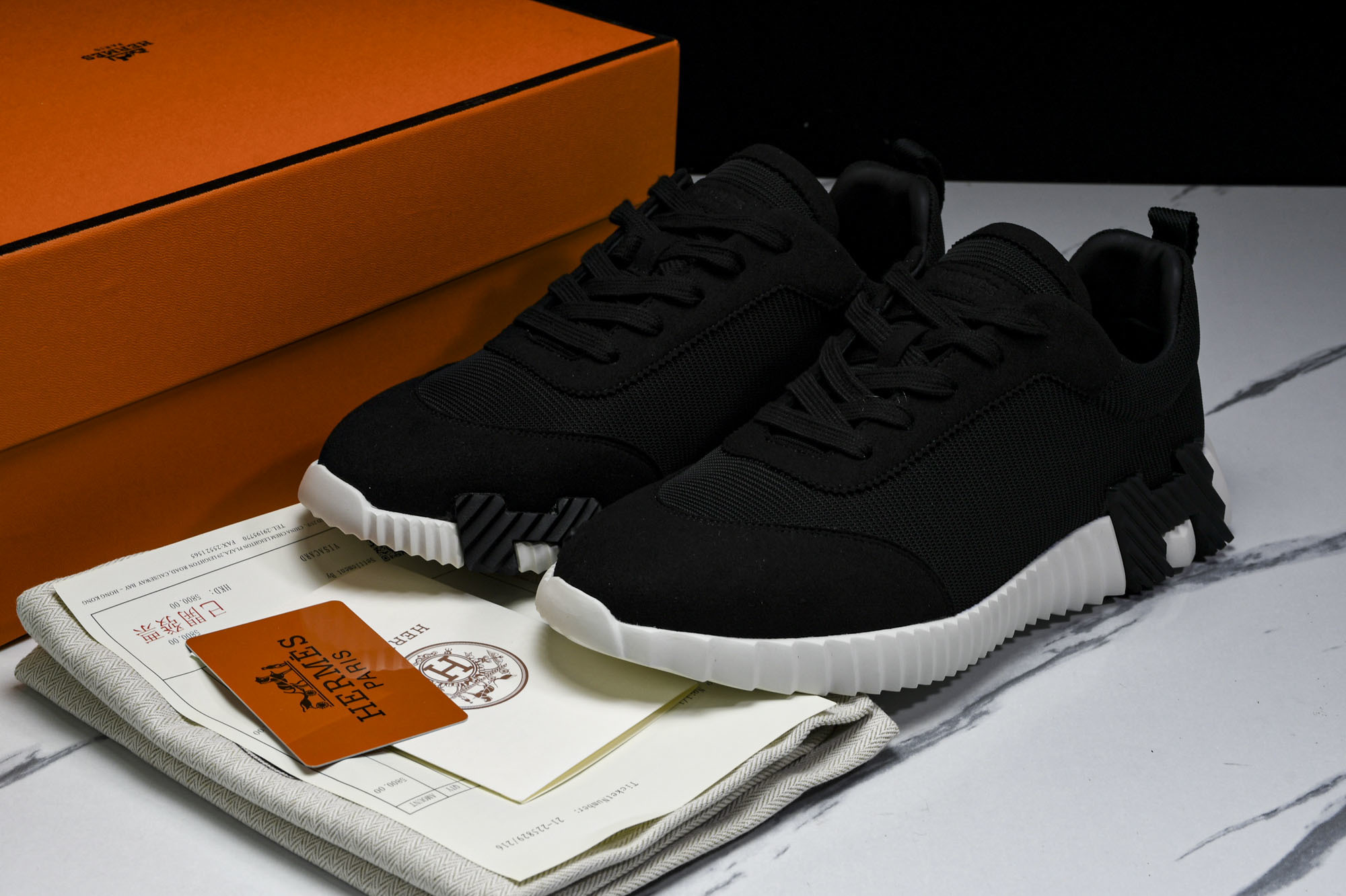 [E2] 에르메스 바운싱 스니커즈 메쉬 스웨이드 고트스킨 블랙 화이트