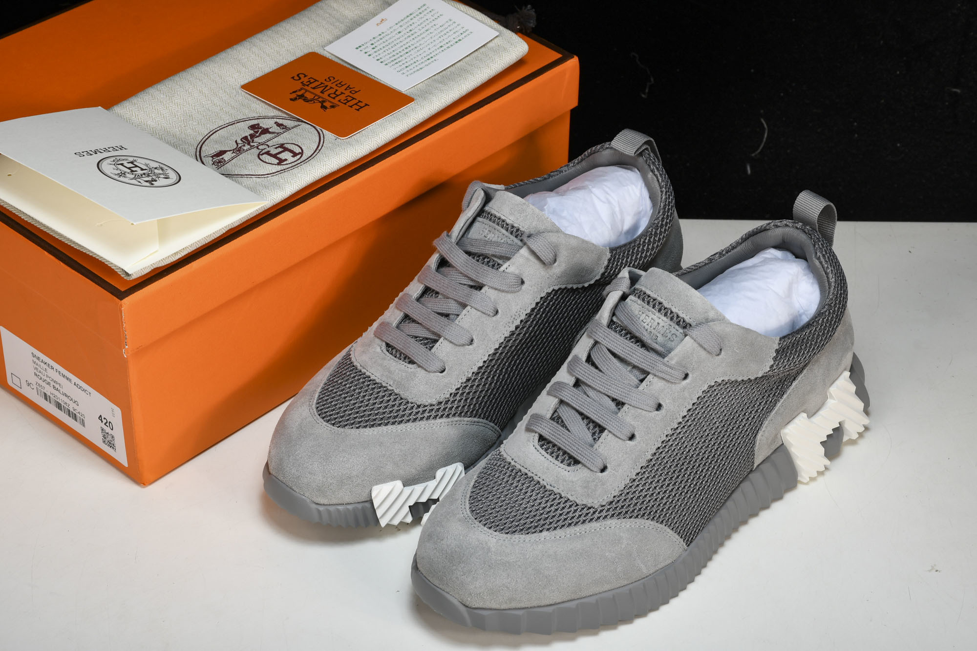 [GD] 에르메스 바운싱 스니커즈 그래픽 메쉬 스웨이드 고트스킨 그레이 화이트