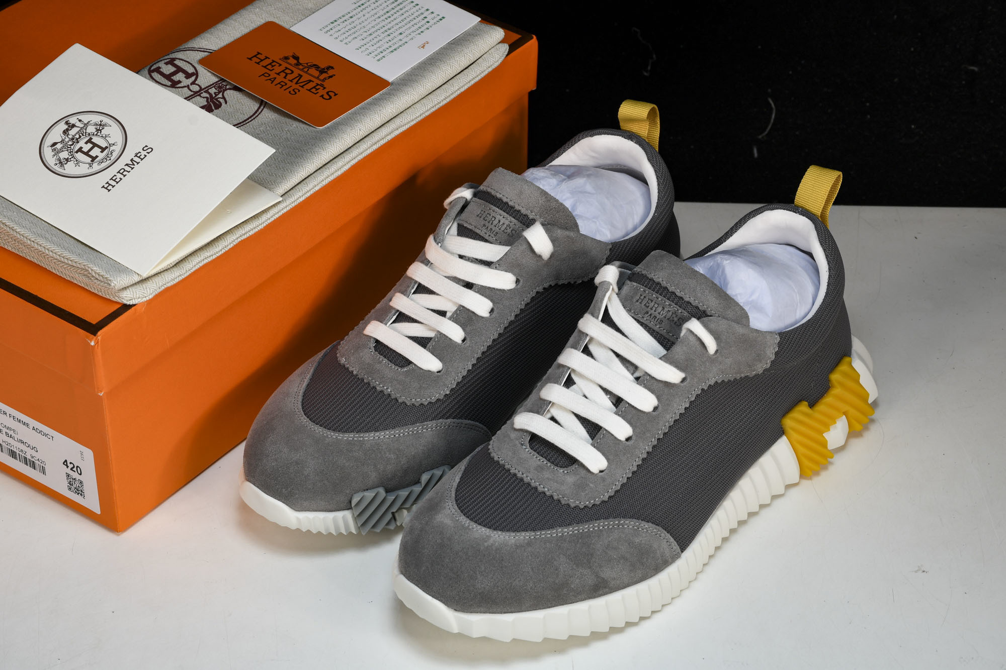 [GD] 에르메스 바운싱 스니커즈 그래픽 메쉬 스웨이드 고트스킨 그레이 옐로우