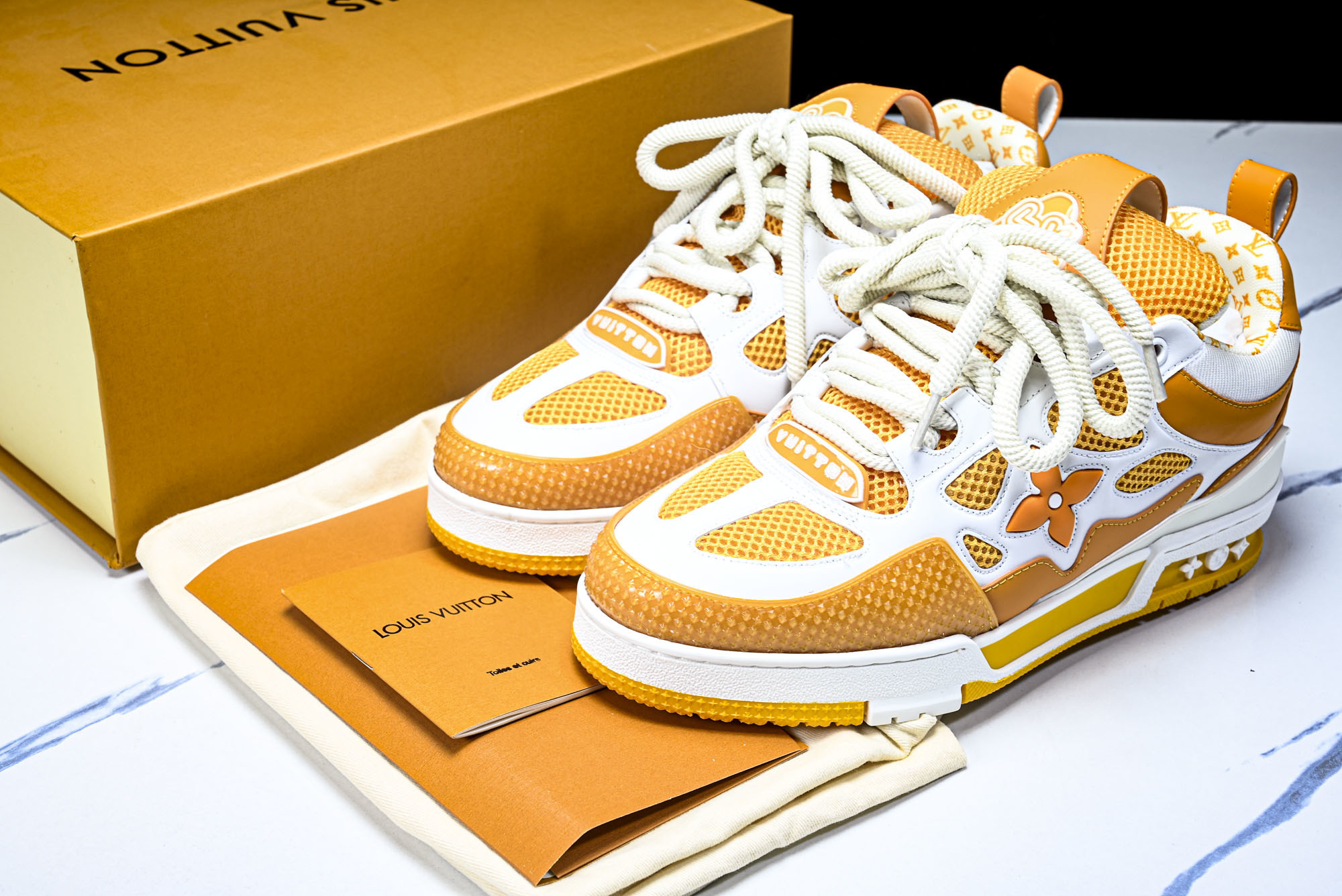 [V8] 루이비통 스케이트 메쉬 스니커즈 옐로우 화이트