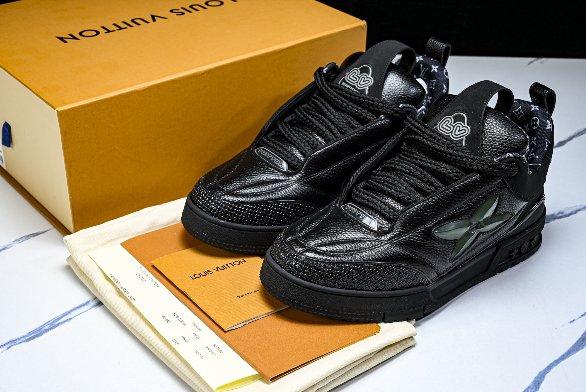 [V8] 루이비통 스케이트 트레이너 스니커즈 블랙