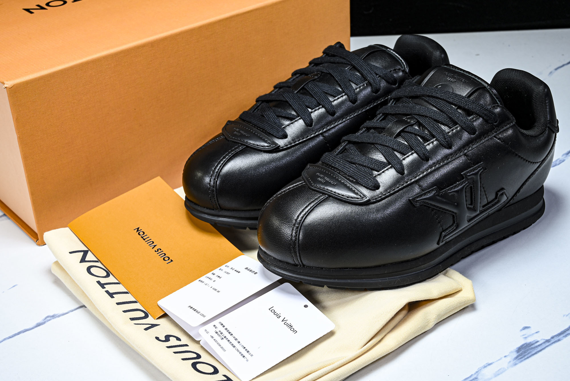 [M] 루이비통 버터소프트 블랙