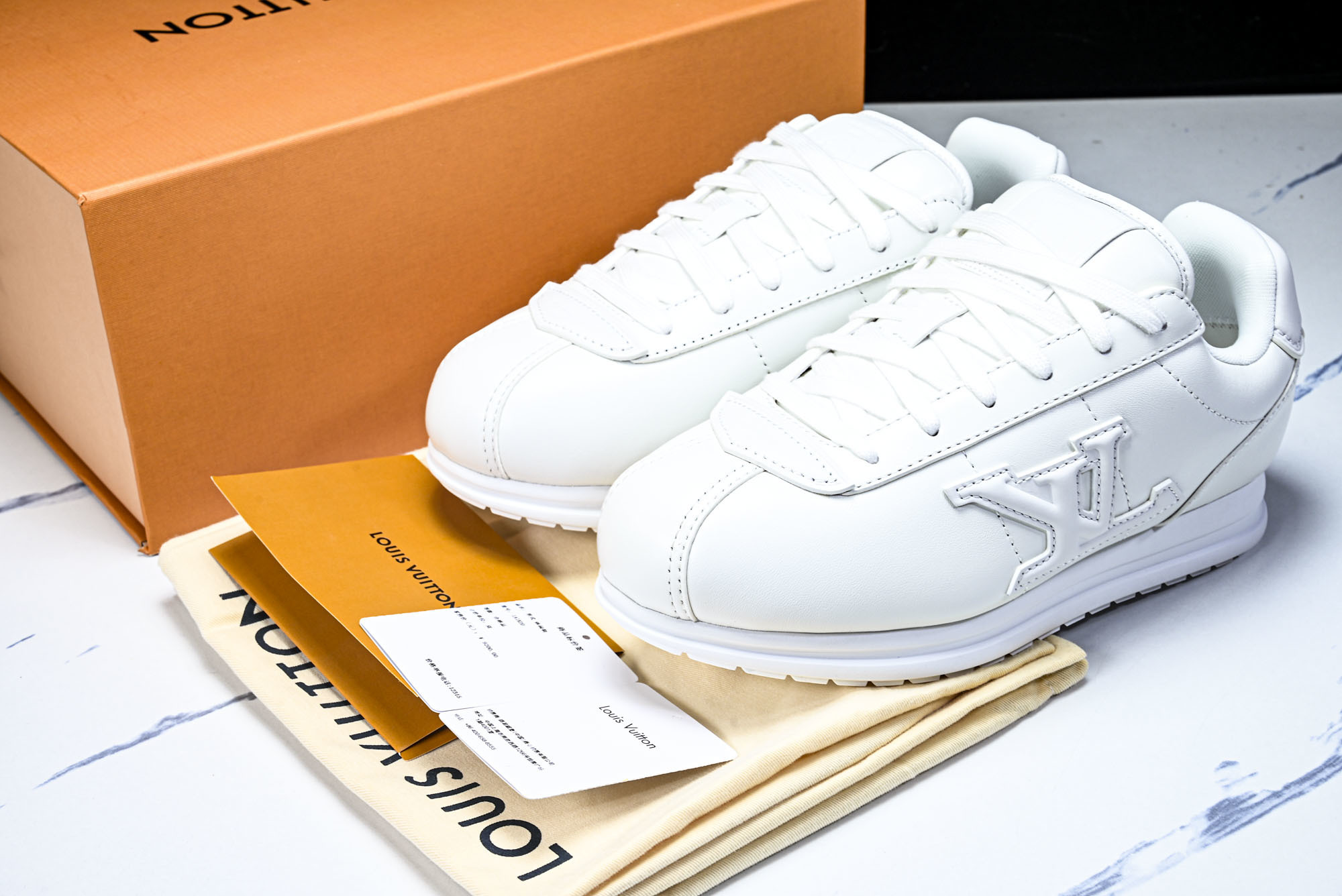 [M] 루이비통 버터소프트 화이트