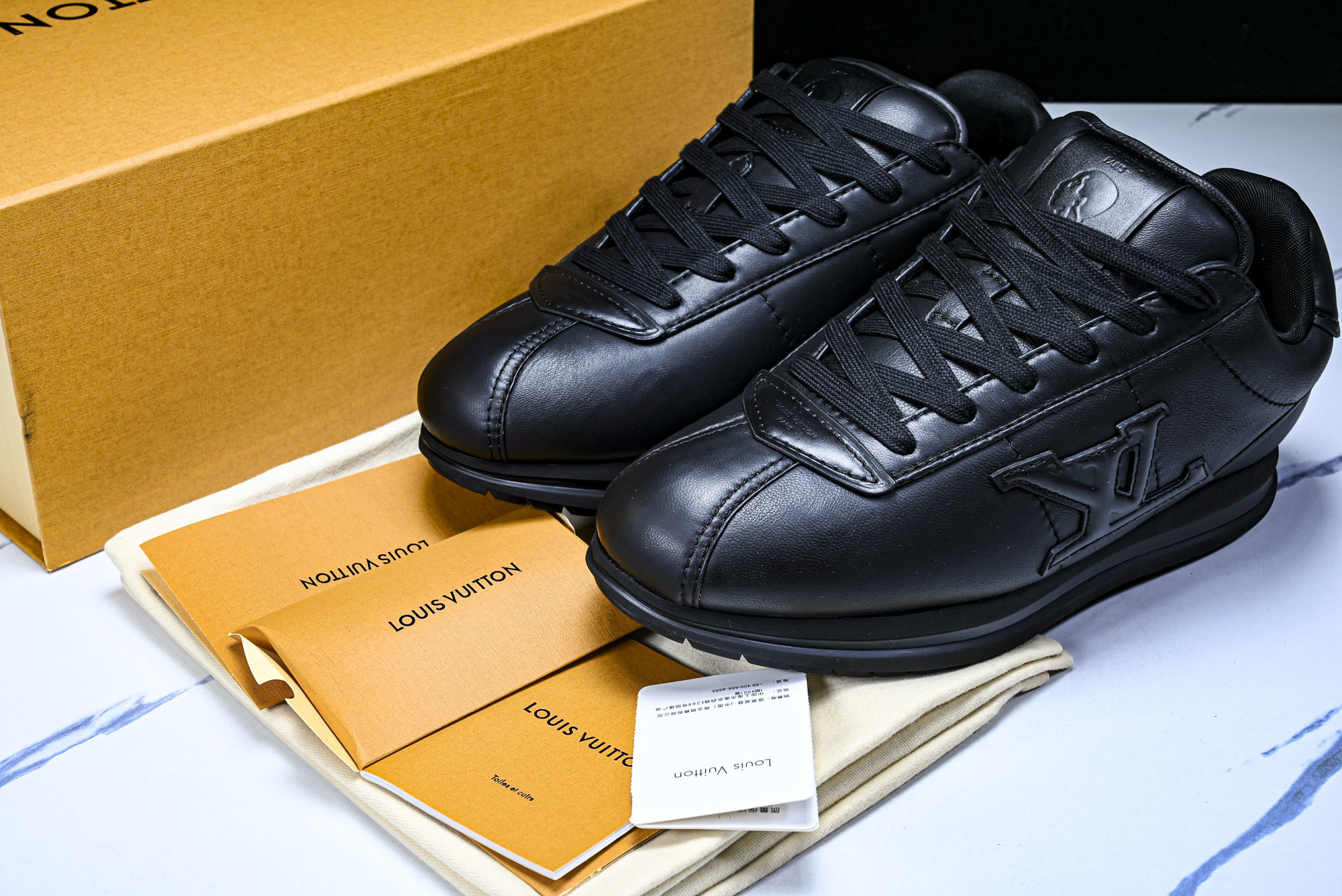 [BQ] 루이비통 버터소프트 블랙